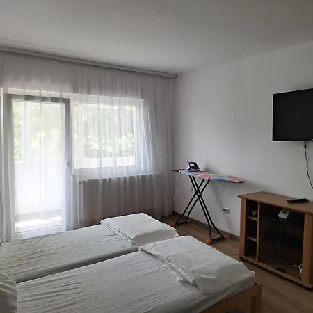 Port * マンガリア